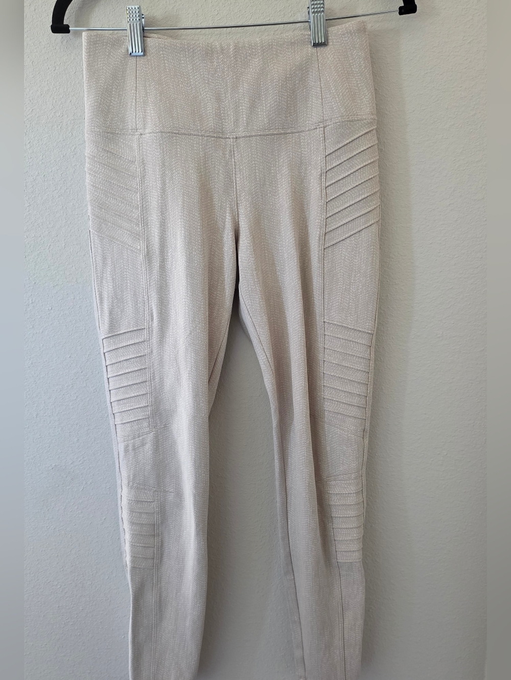 Athleta Cream Delancey Textured Moto Tight Leggings